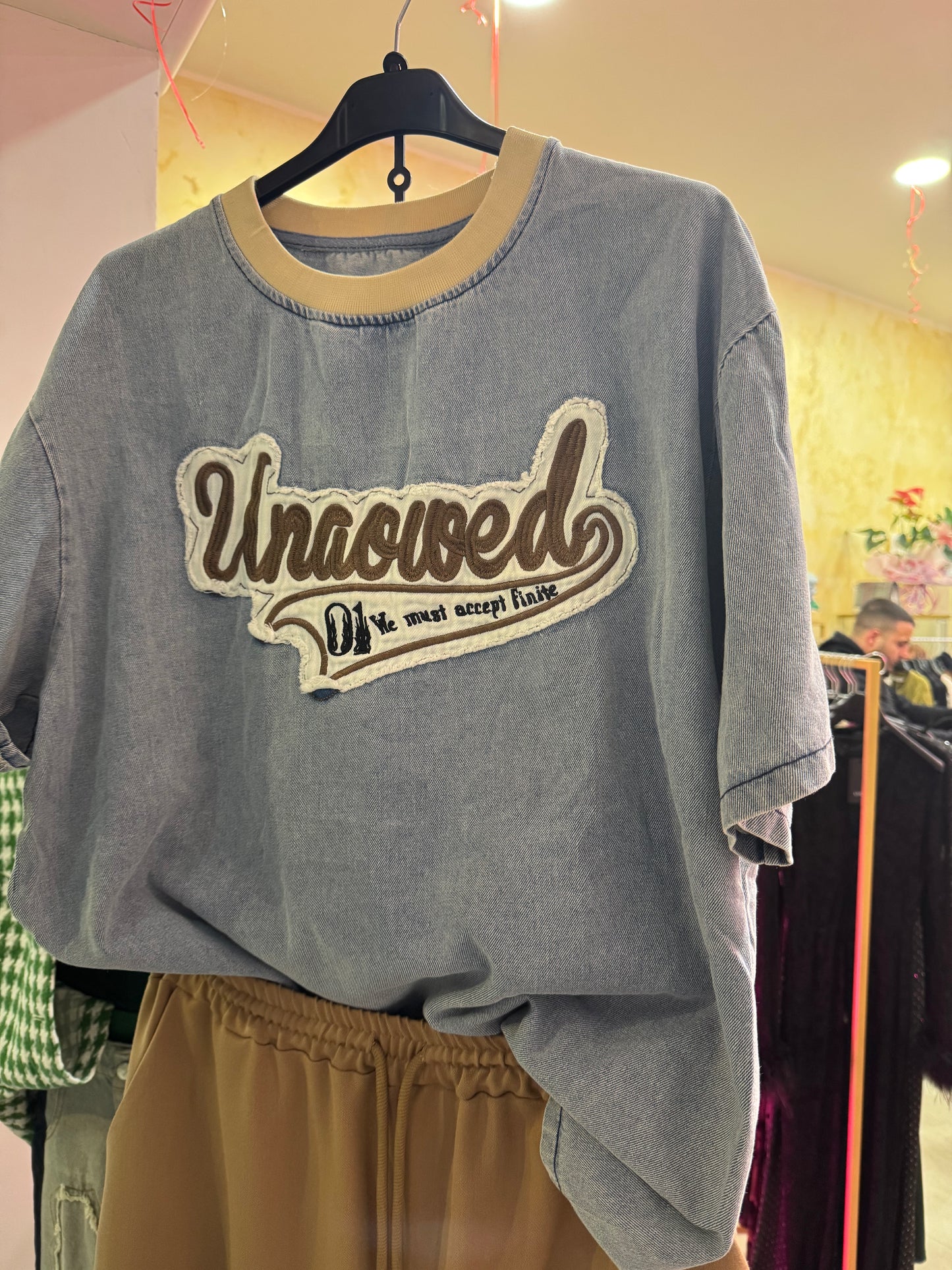 T-shirt denim